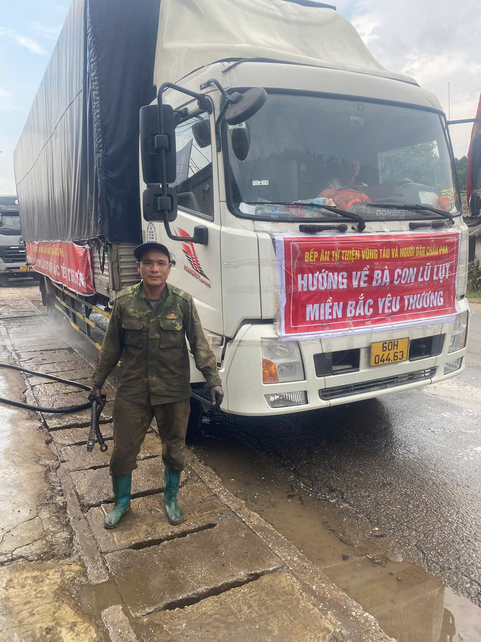 Chiến dịch cứu trợ miền Trung mùa lũ